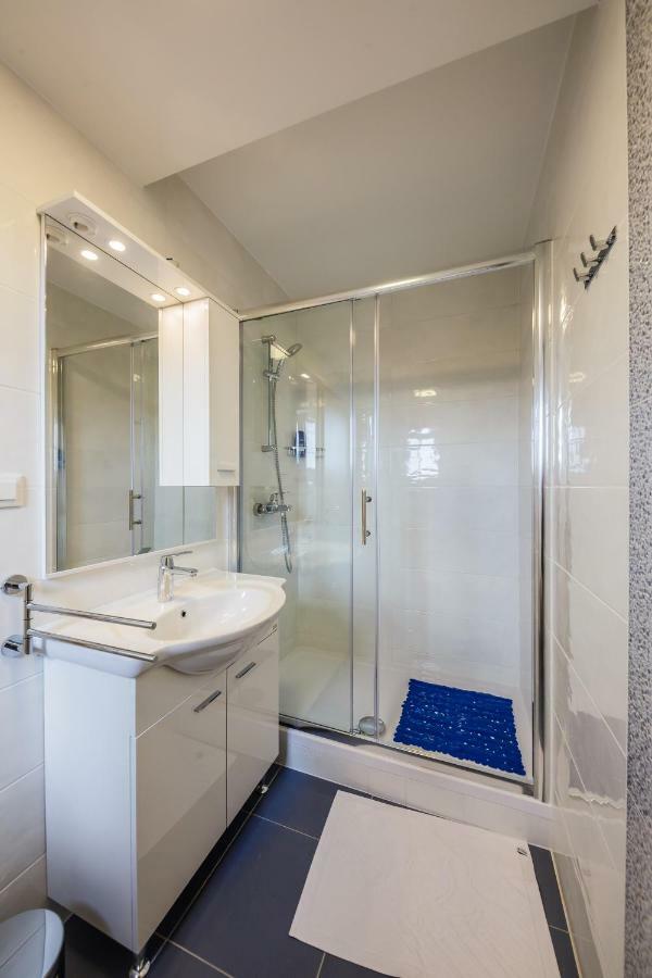 Apartments Mare Trogir Exterior photo